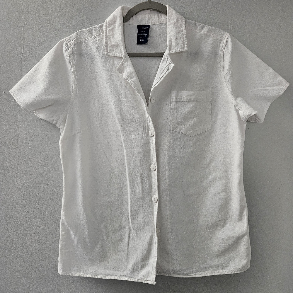 Womens Short Sleeve White Button-Up Shirt Size M‎ Collared Basic
